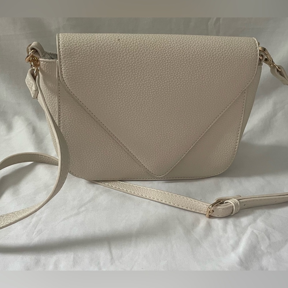 Francescas Crossbody Clutch